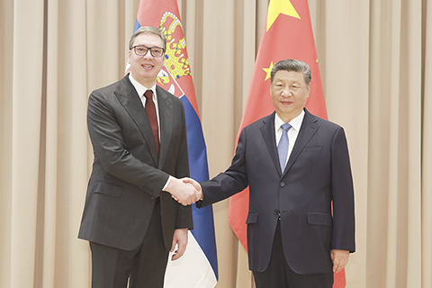 ◎ 當地時間五月九日下午,國家主席習近平在莫斯科出席紀念蘇聯偉大衞國戰爭勝利八十周年慶典期間會見塞爾維亞總統武契奇。(新華社記者丁海濤 攝)