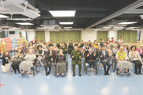 ◎ 駐澳部隊訪悅暉護養院。