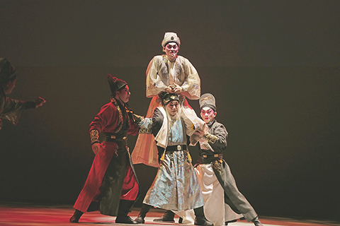 ◎ 粵劇《新龍門客棧》全新結局,大奸官符樹旺被衆人所殺。