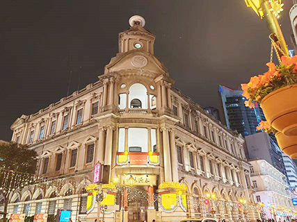 郵政總局大樓燈飾