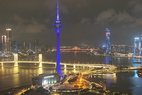 ◎ 澳琴珠三地地標聯動亮燈,同心共築國家安全屏障。